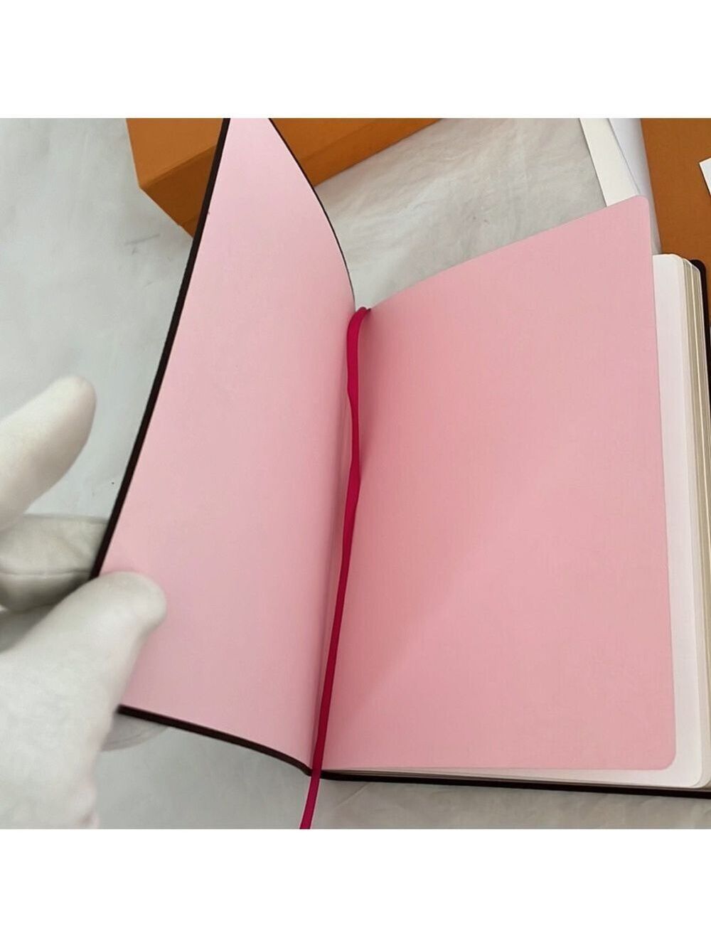 Louis Vuitton Big Wheel Vivienne Clemence notebook - Picture 8 of 15